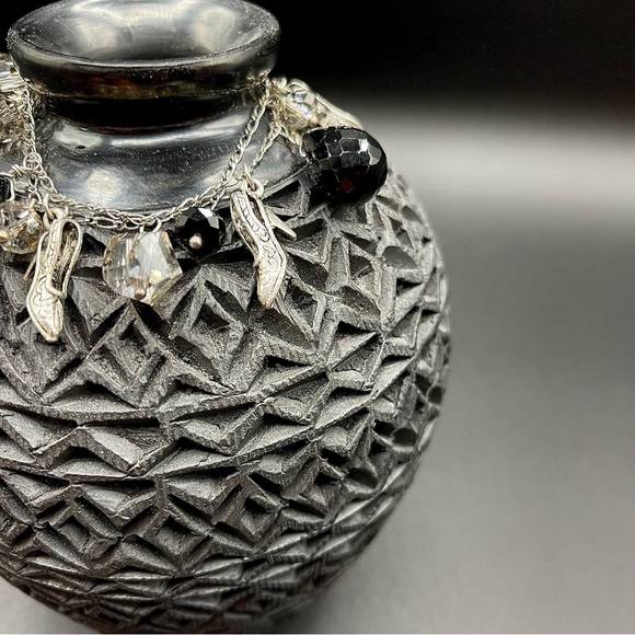 NWT ELEGANT DOUBLE STRAND CHARM BRACELET IN JET BLACK & CLEAR SILVER CRYSTALS - Picture 7 of 9